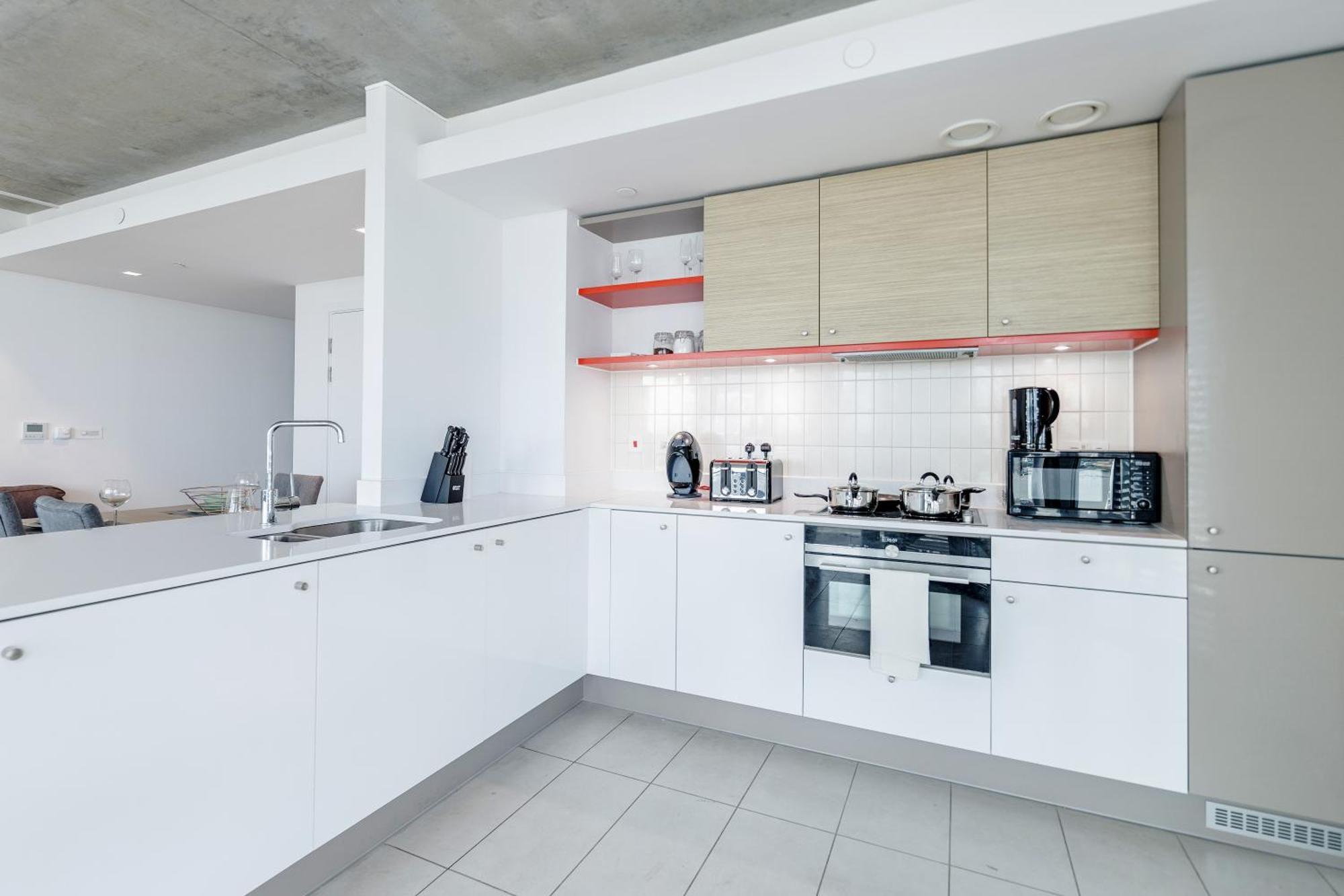 Apartamento Excel Waterfront Serenity Londres